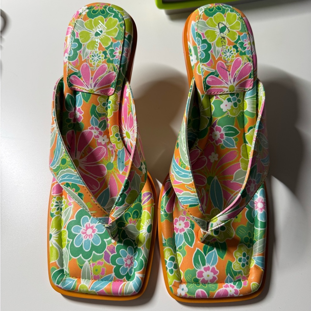 CIRCUS NY - Floral Multicolor Platform Sandals